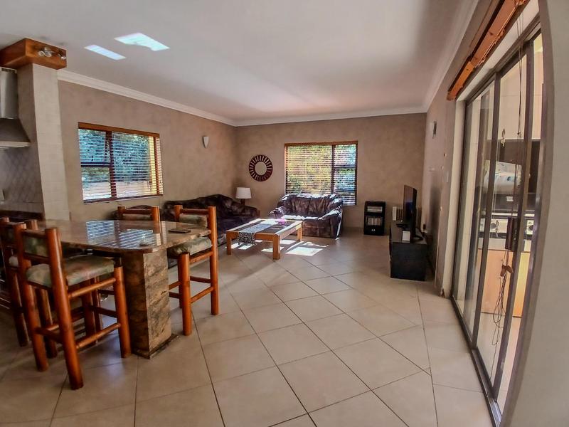 4 Bedroom Property for Sale in Ruimsig Gauteng