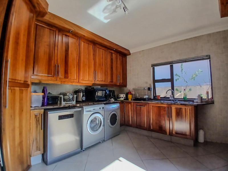 4 Bedroom Property for Sale in Ruimsig Gauteng