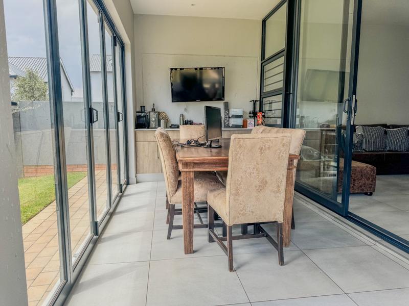 4 Bedroom Property for Sale in Pinehaven Gauteng