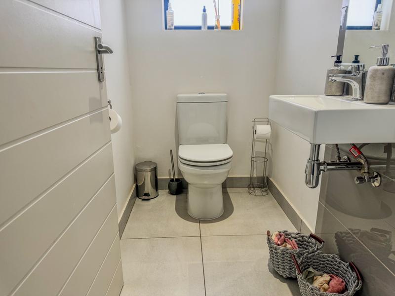 4 Bedroom Property for Sale in Pinehaven Gauteng