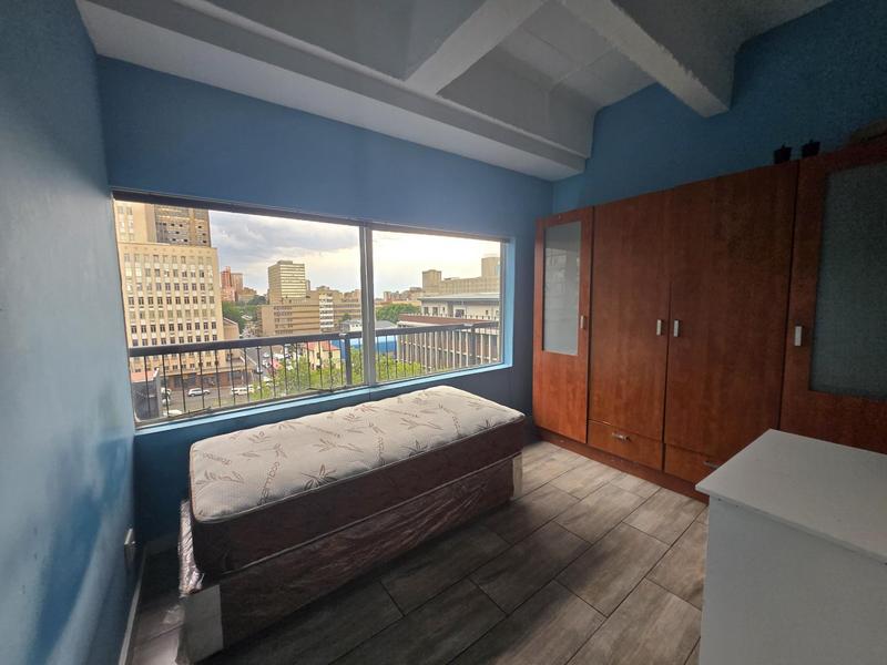 To Let 1 Bedroom Property for Rent in Braamfontein Gauteng