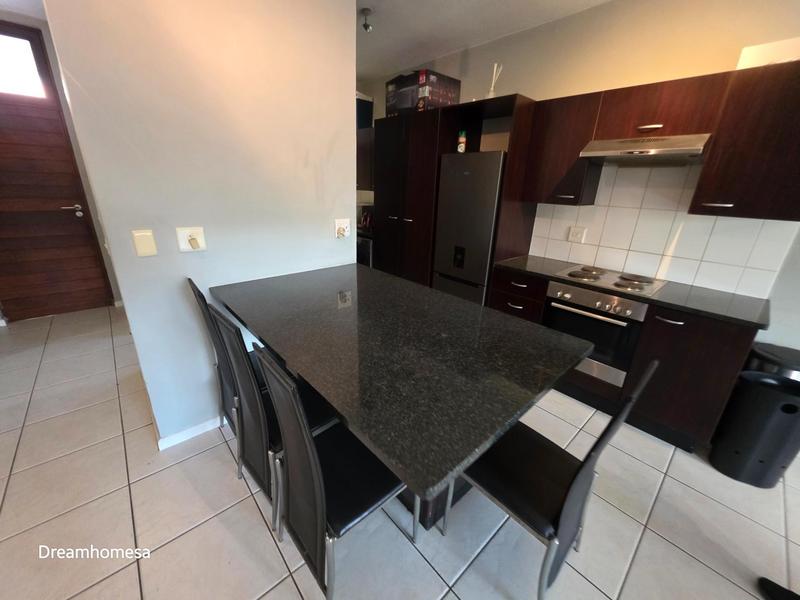 To Let 2 Bedroom Property for Rent in Bryanston Gauteng