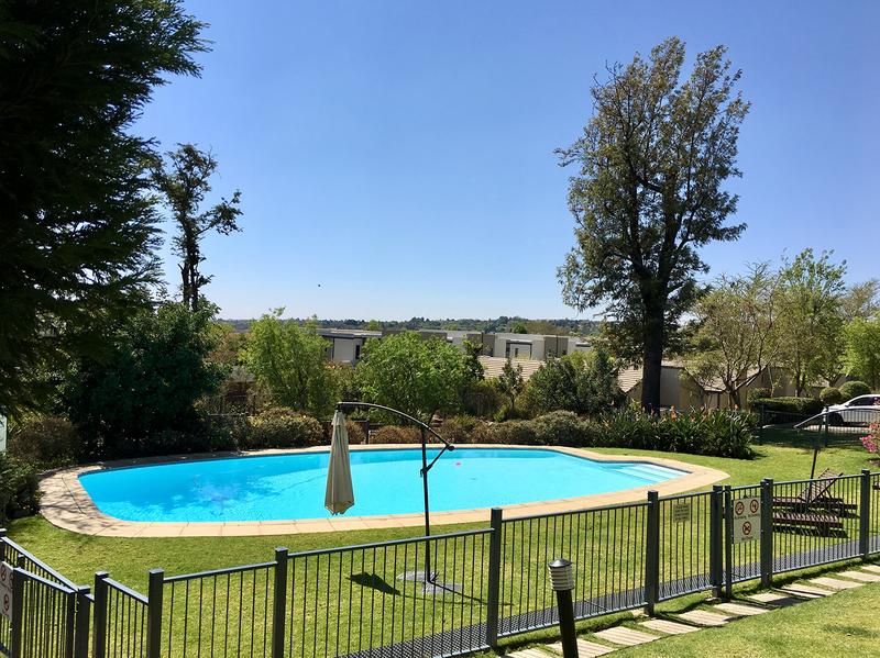 To Let 2 Bedroom Property for Rent in Bryanston Gauteng