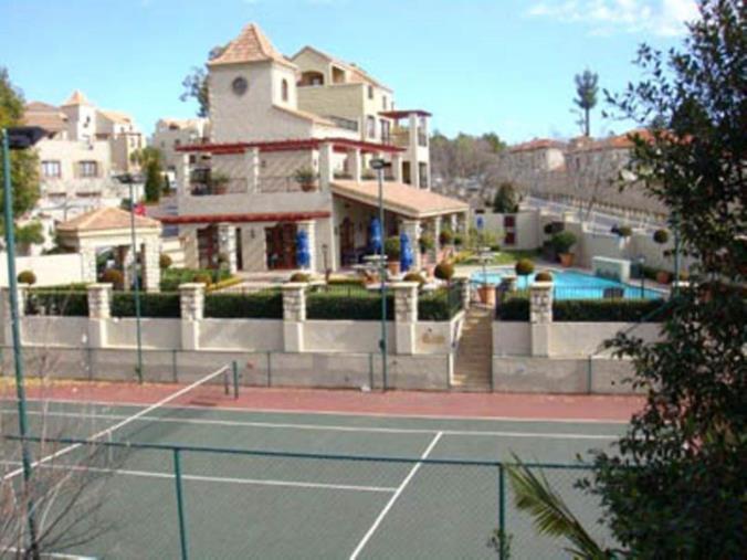 1 Bedroom Property for Sale in Morningside Gauteng