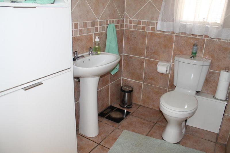 2 Bedroom Property for Sale in Eden Glen Gauteng