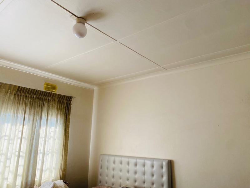 2 Bedroom Property for Sale in Bezuidenhout Valley Gauteng
