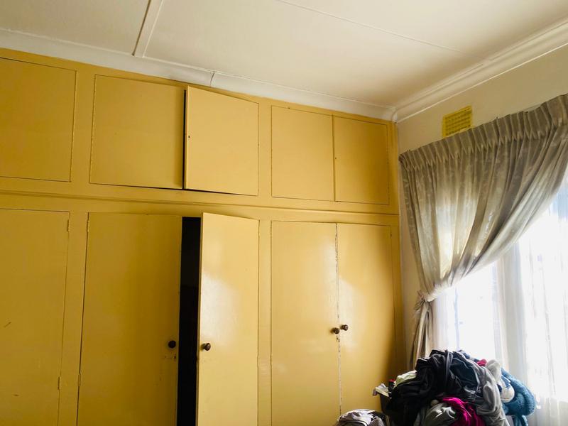 2 Bedroom Property for Sale in Bezuidenhout Valley Gauteng