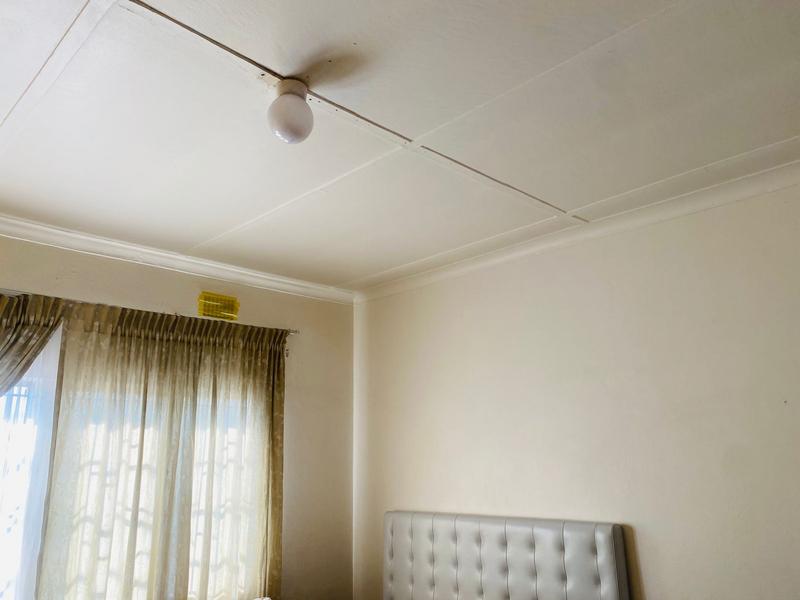 2 Bedroom Property for Sale in Bezuidenhout Valley Gauteng