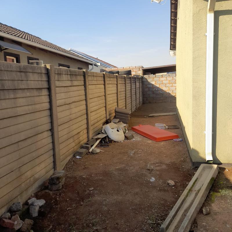 To Let 2 Bedroom Property for Rent in Windmill Park Gauteng