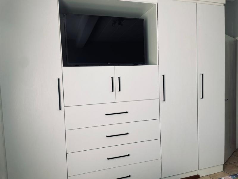 3 Bedroom Property for Sale in Vorna Valley Gauteng
