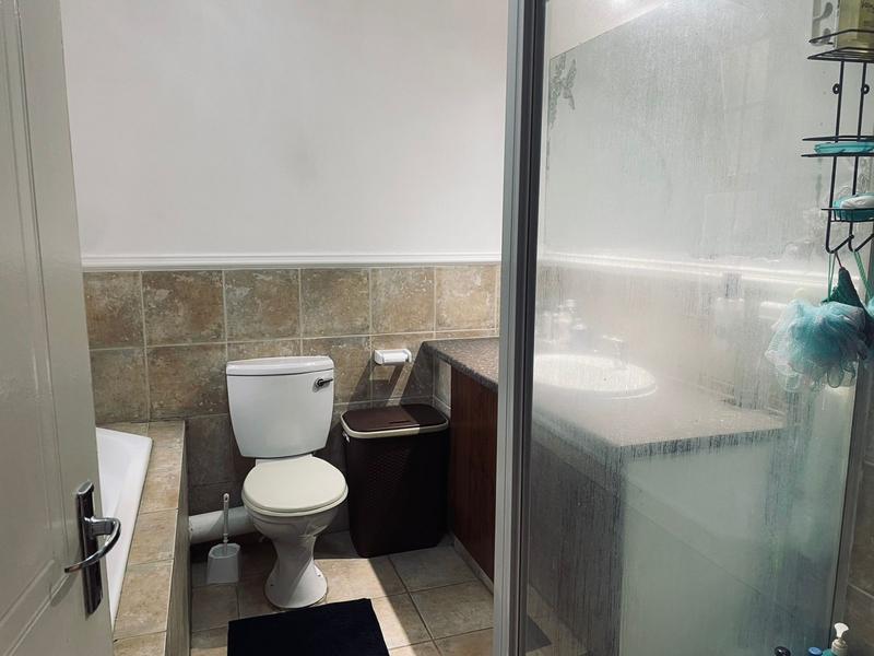3 Bedroom Property for Sale in Vorna Valley Gauteng