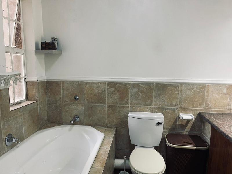 3 Bedroom Property for Sale in Vorna Valley Gauteng
