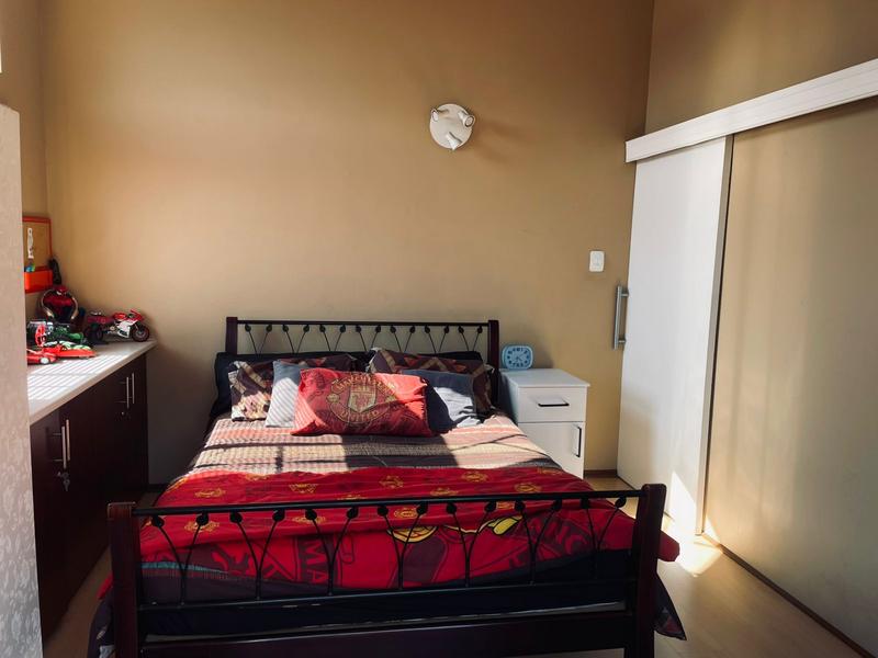 3 Bedroom Property for Sale in Vorna Valley Gauteng