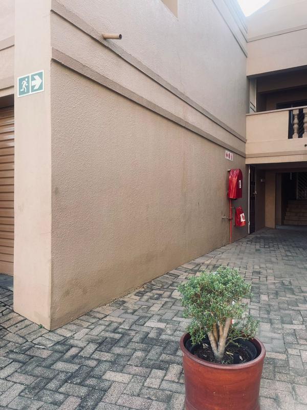 3 Bedroom Property for Sale in Vorna Valley Gauteng