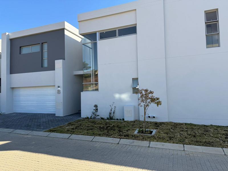 To Let 3 Bedroom Property for Rent in Bryanston Gauteng
