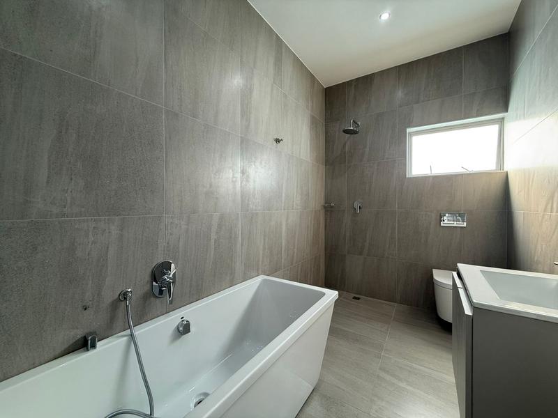 To Let 3 Bedroom Property for Rent in Bryanston Gauteng
