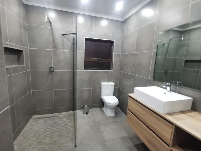 To Let 1 Bedroom Property for Rent in Sunair Park Gauteng