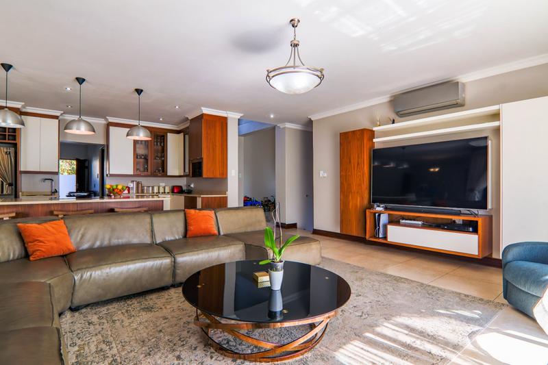 To Let 5 Bedroom Property for Rent in Copperleaf Estate Gauteng