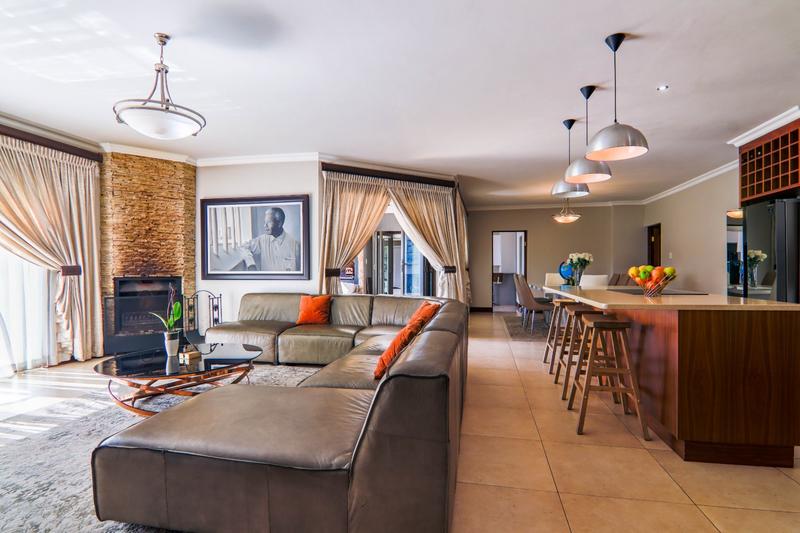 To Let 5 Bedroom Property for Rent in Copperleaf Estate Gauteng