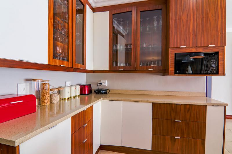 To Let 5 Bedroom Property for Rent in Copperleaf Estate Gauteng