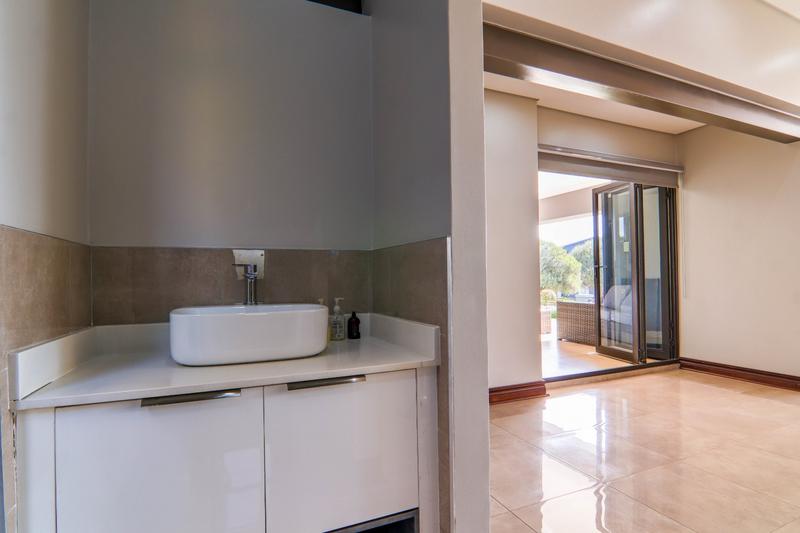 To Let 5 Bedroom Property for Rent in Copperleaf Estate Gauteng