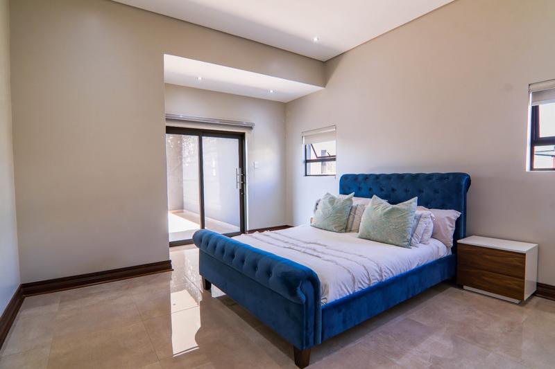 To Let 5 Bedroom Property for Rent in Copperleaf Estate Gauteng