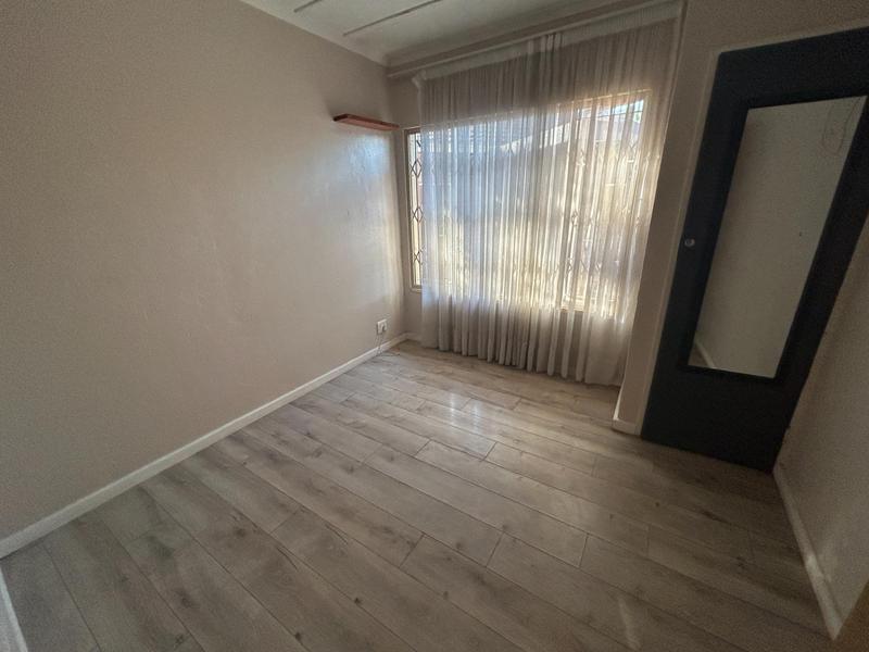 3 Bedroom Property for Sale in Rooihuiskraal Gauteng