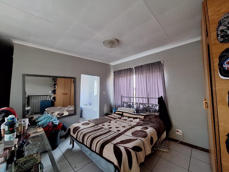4 Bedroom Property for Sale in Valhalla Gauteng