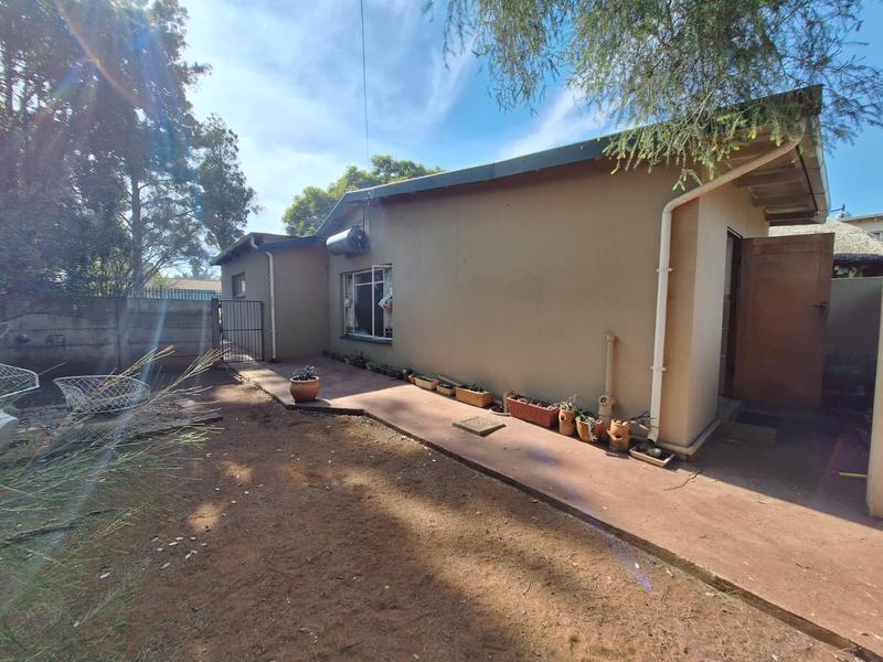 4 Bedroom Property for Sale in Valhalla Gauteng