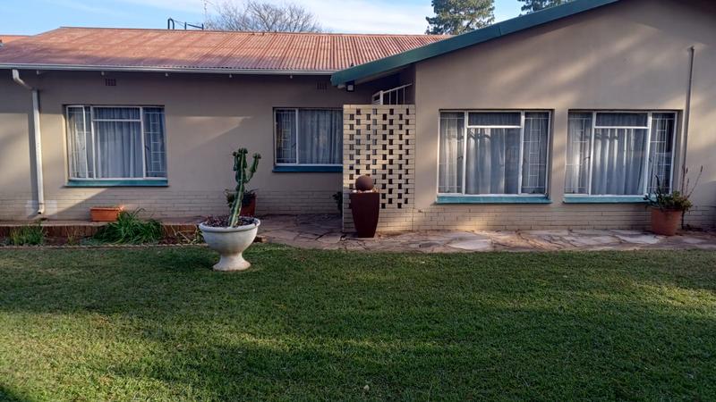 4 Bedroom Property for Sale in Valhalla Gauteng