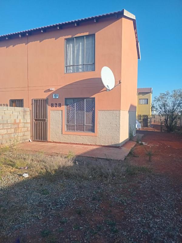 1 Bedroom Property for Sale in Westonaria Gauteng