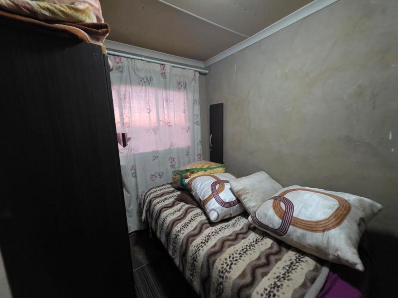 1 Bedroom Property for Sale in Westonaria Gauteng