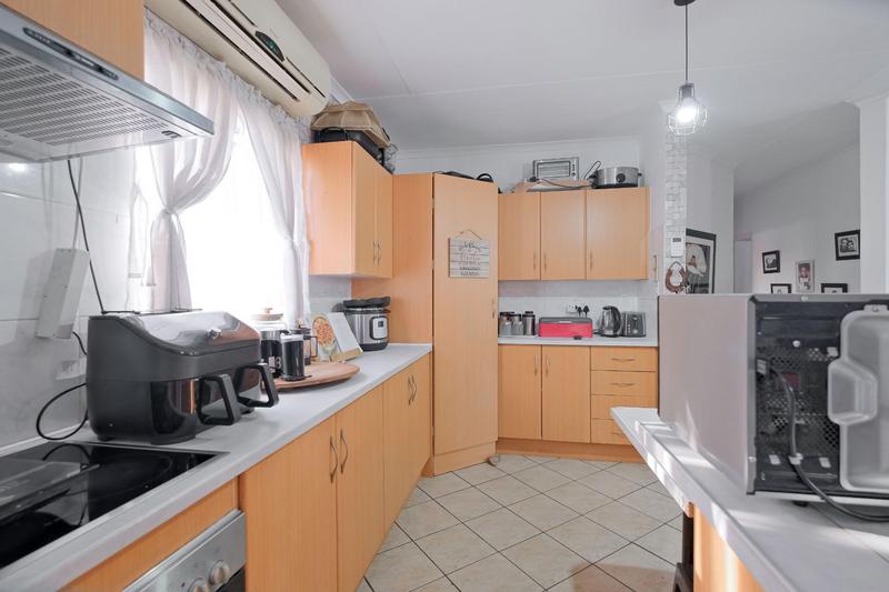 3 Bedroom Property for Sale in Wierdaglen Estate Gauteng