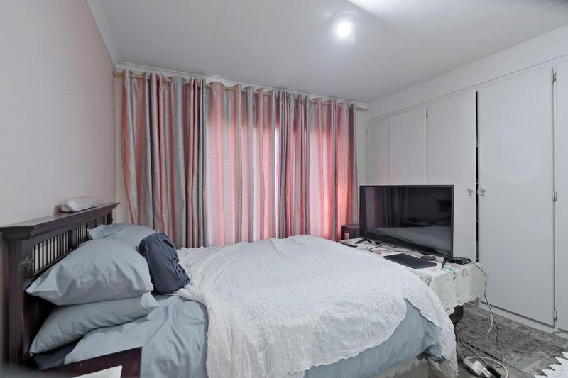 3 Bedroom Property for Sale in Wierdaglen Estate Gauteng