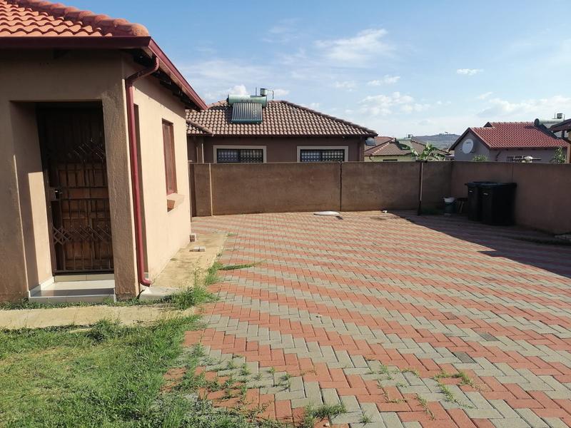2 Bedroom Property for Sale in Elandspoort Gauteng