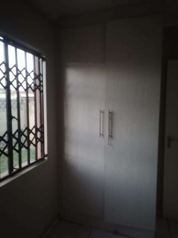 2 Bedroom Property for Sale in Elandspoort Gauteng