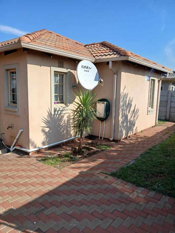 3 Bedroom Property for Sale in Sky City Gauteng