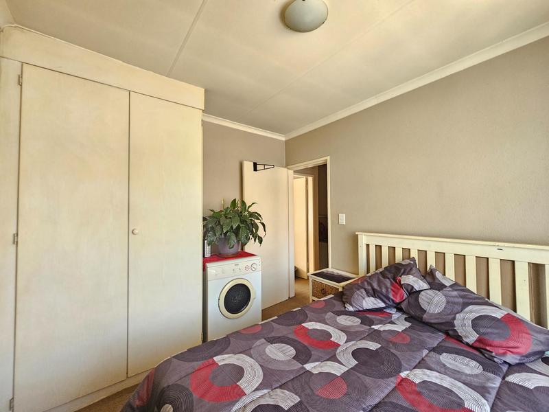 2 Bedroom Property for Sale in Allens Nek Gauteng