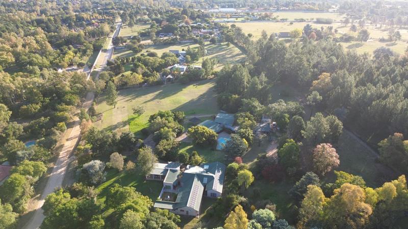 6 Bedroom Property for Sale in Zonnehoewe A H Gauteng