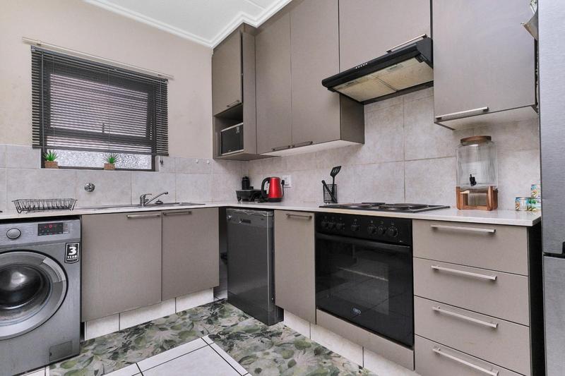 2 Bedroom Property for Sale in Craigavon Gauteng