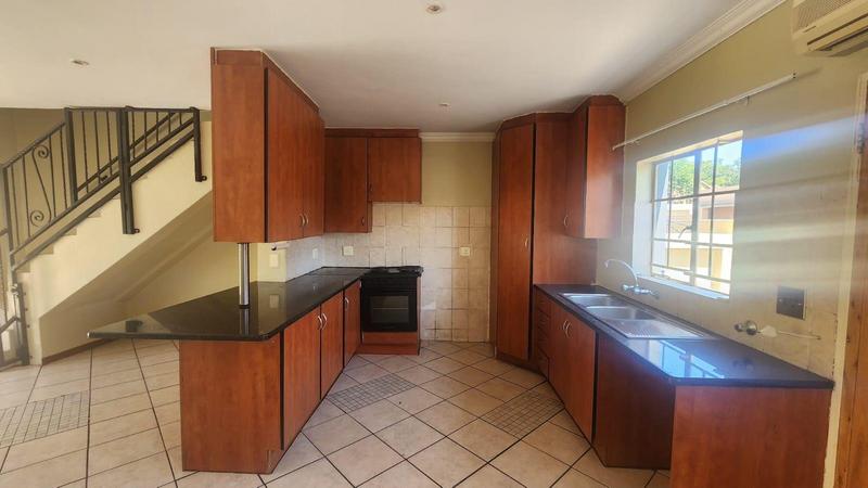 3 Bedroom Property for Sale in Annlin Gauteng