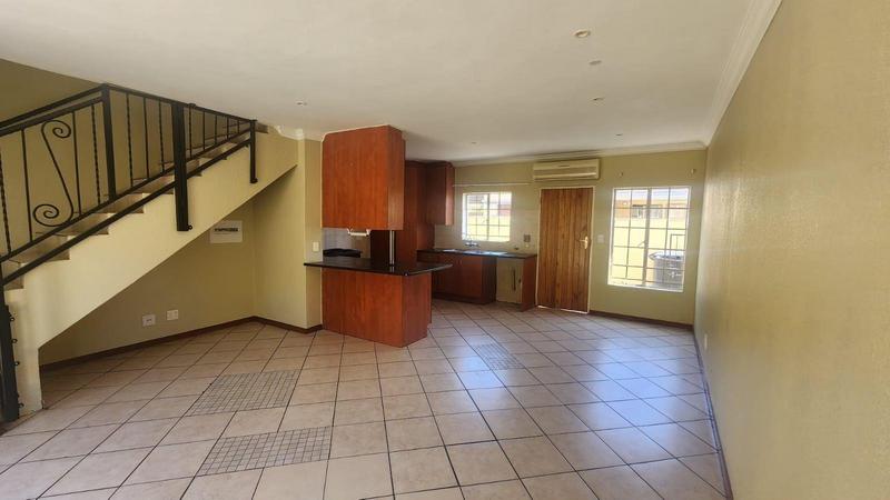 3 Bedroom Property for Sale in Annlin Gauteng
