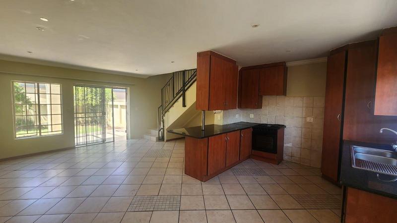 3 Bedroom Property for Sale in Annlin Gauteng