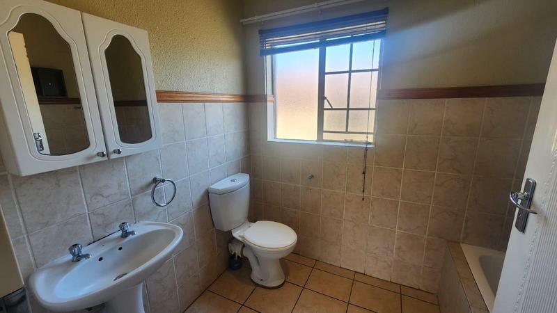 3 Bedroom Property for Sale in Annlin Gauteng