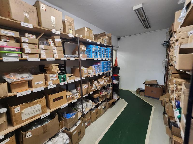 Commercial Property for Sale in New Redruth Gauteng