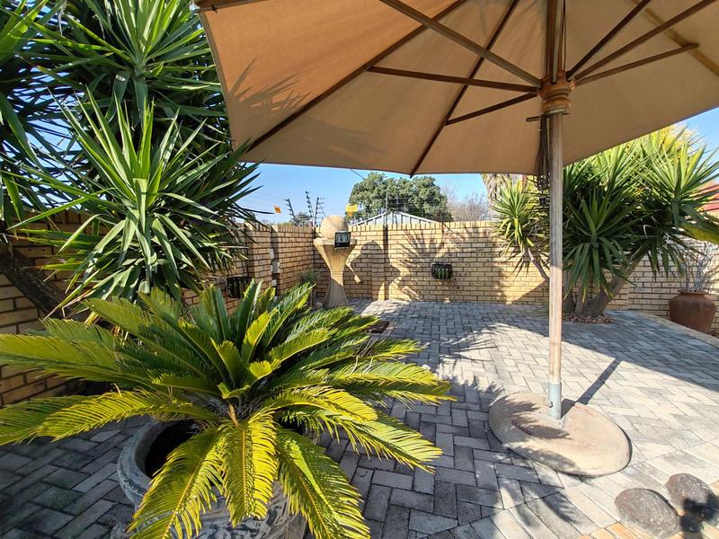 3 Bedroom Property for Sale in Three Rivers Gauteng
