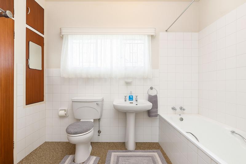 5 Bedroom Property for Sale in Elardus Park Gauteng