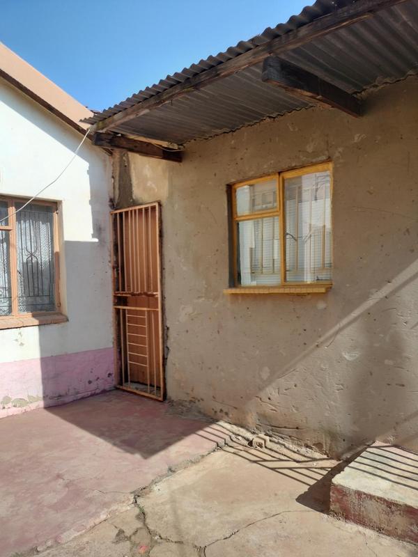 2 Bedroom Property for Sale in Orange Farm Gauteng