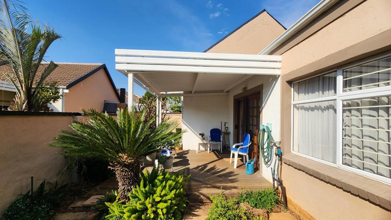 2 Bedroom Property for Sale in Annlin Gauteng