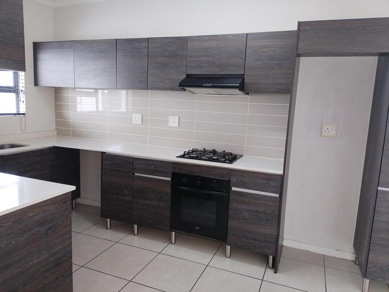 3 Bedroom Property for Sale in Petervale Gauteng